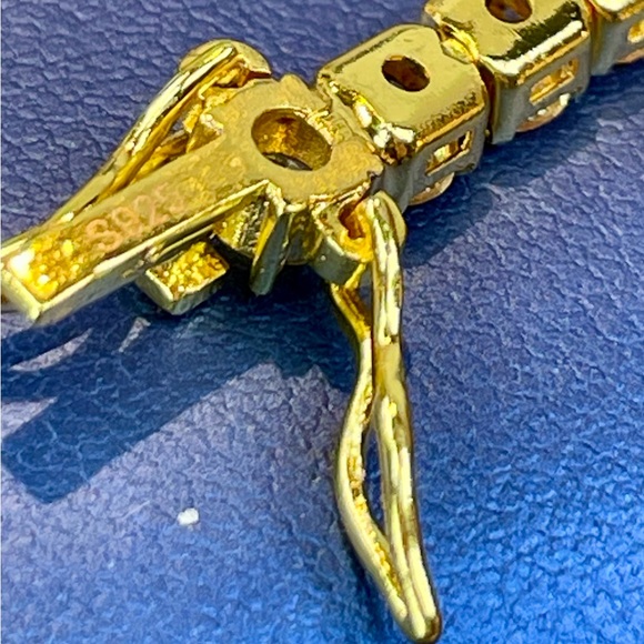 10.5ct Yellow Citrine tennis bracelet 14k Yellow Gold Electroplated on Silver. - Picture 4 of 12